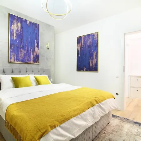 The Golden Paradise - Central Penthouse Клуж-Напока