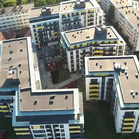 The Golden Paradise - Central Penthouse Апартаменти